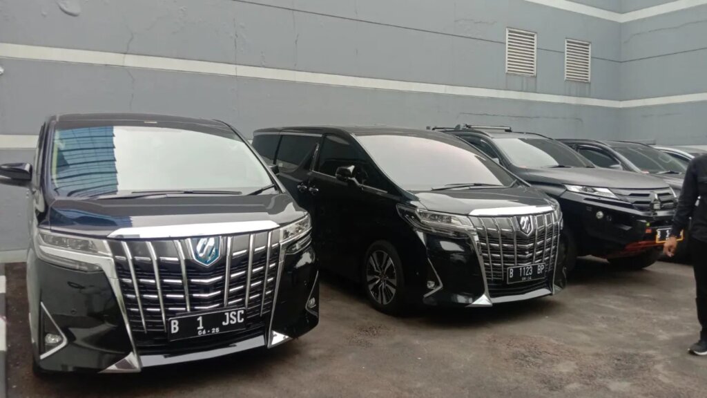 rental alphard di Jakarta terbaik