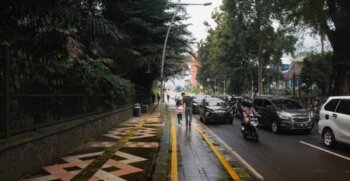 Tips Merawat Mobil Saat Cuaca Hujan